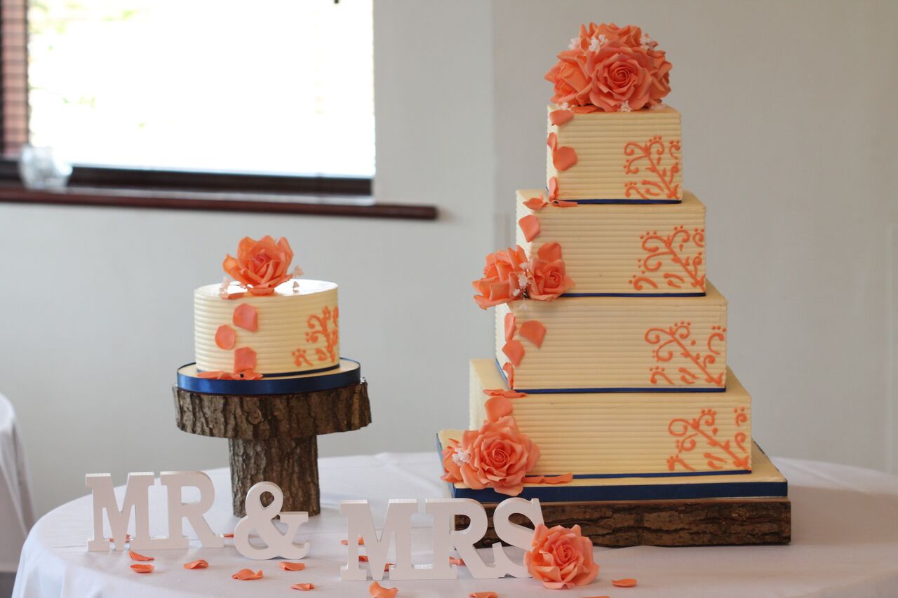 buttercream cake wedding sugar flowers